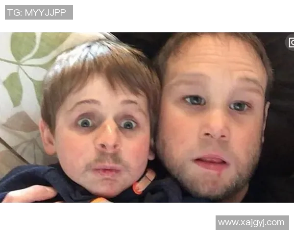 足球明星恶搞换脸视频大揭秘让你捧腹大笑的精彩瞬间合集